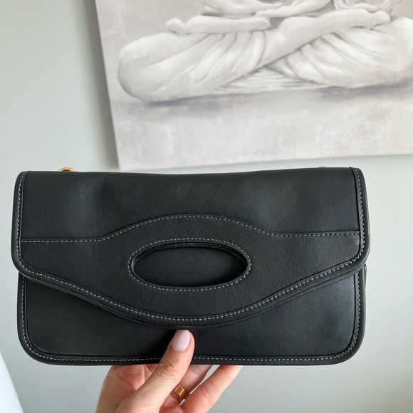 Coach Fold over cut out clutch crossbody - Picture 5 of 7